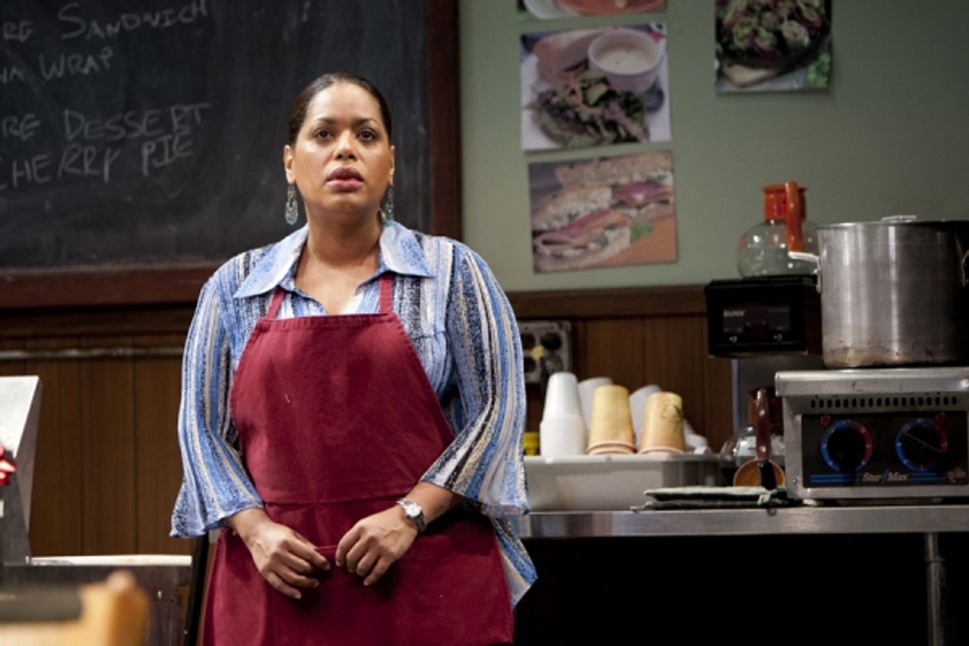 Photo Flash: Sam Waterston Stars In Long Wharf Theatre's HAVE YOU SEEN US?  Image