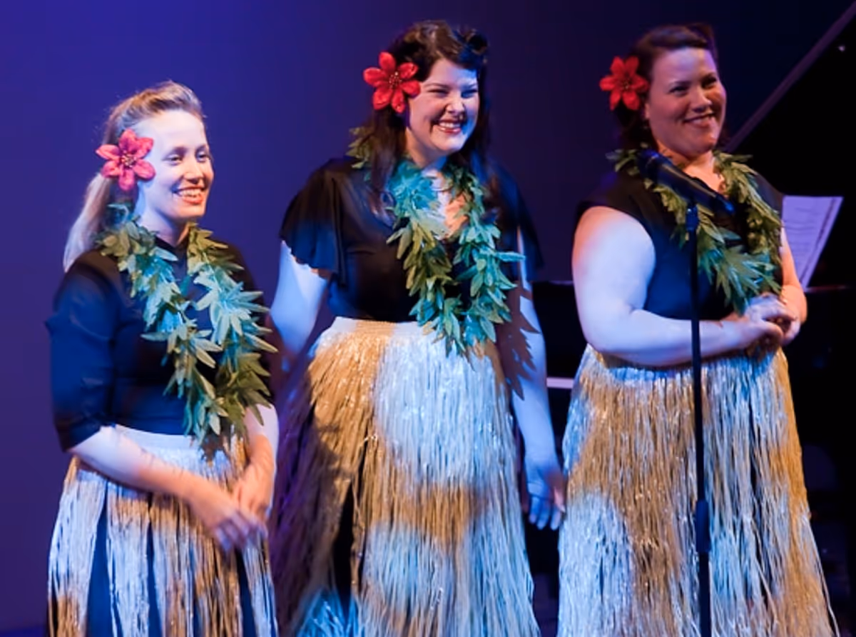 Haven Burton, Lauren Elder, and Meabh O'Neill at 'A Very MARY Holiday' Benefit Concert