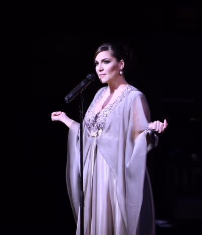 Shoshana Bean Photo