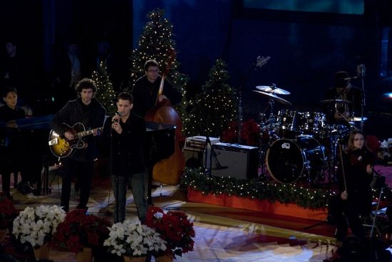 Photo Coverage: 2009 Rockefeller Christmas Tree Lighting! — photo 8 of 43