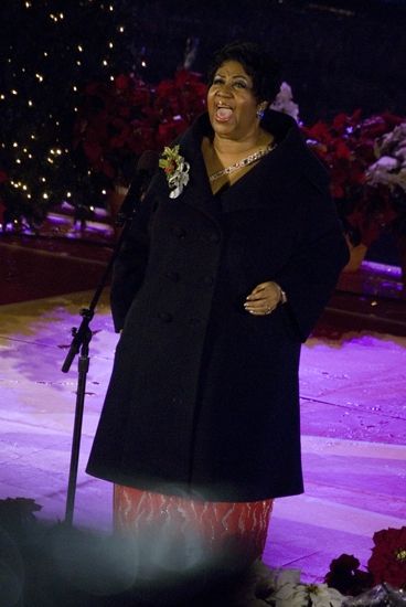 Photo Coverage: 2009 Rockefeller Christmas Tree Lighting! — photo 28 of 43