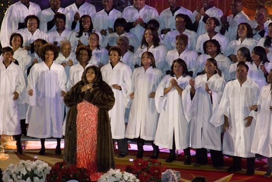 Photo Coverage: 2009 Rockefeller Christmas Tree Lighting! — photo 30 of 43