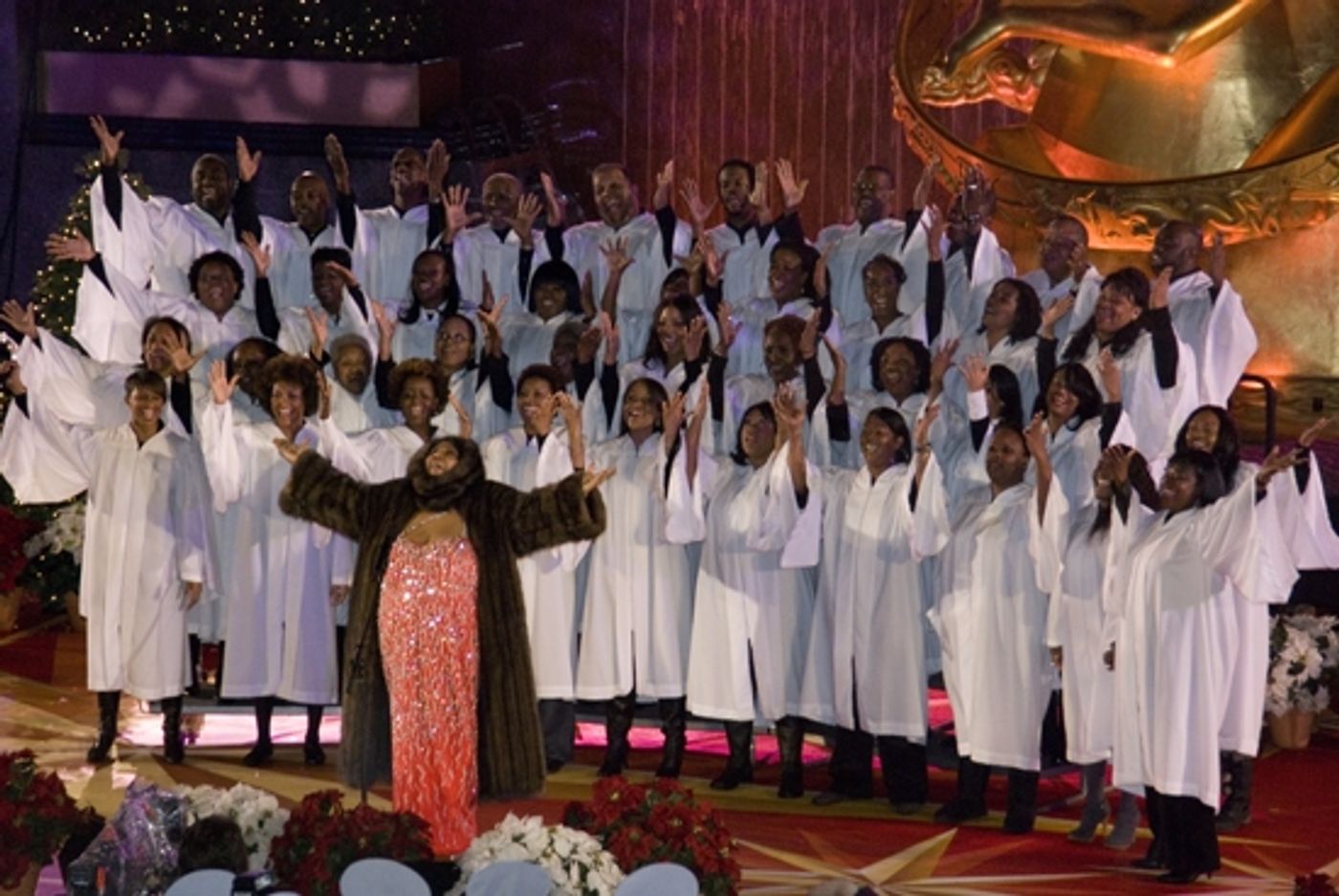 Photo Coverage: 2009 Rockefeller Christmas Tree Lighting!  Image