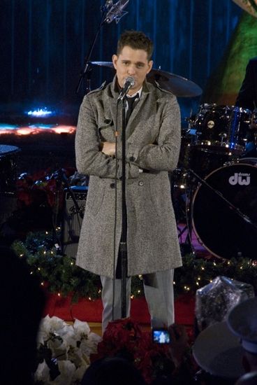 Photo Coverage: 2009 Rockefeller Christmas Tree Lighting! — photo 24 of 43