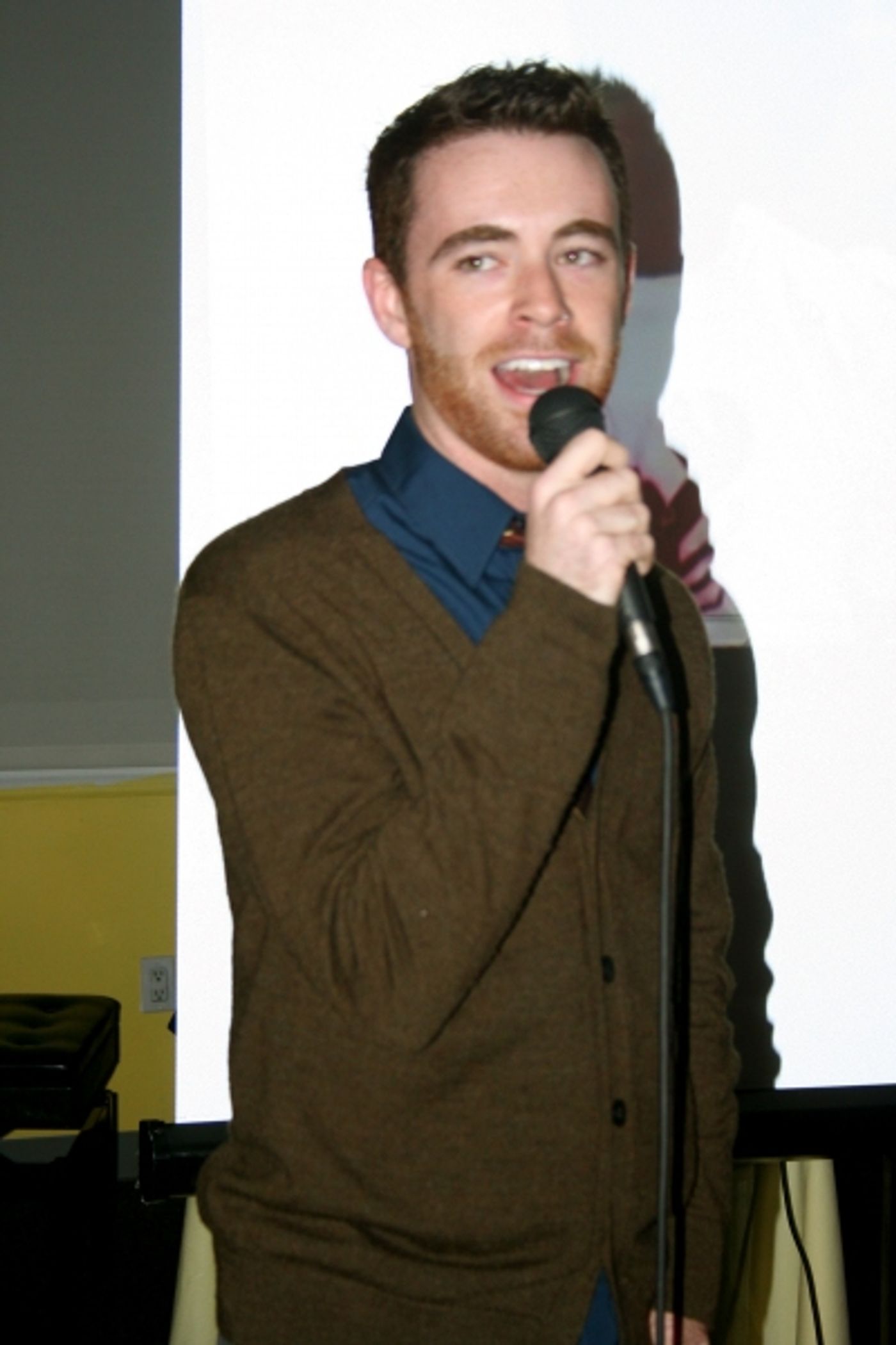 Photo Coverage: 'The Battery's Down' at Etc. Etc..  Image