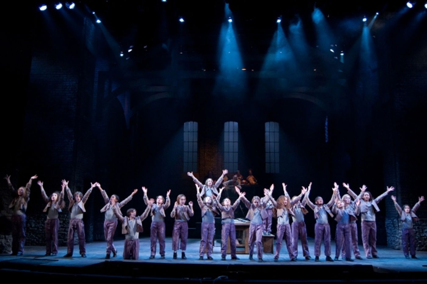 Photo Flash: Hugh Panaro in Walnut Street Theater's OLIVER!  Image