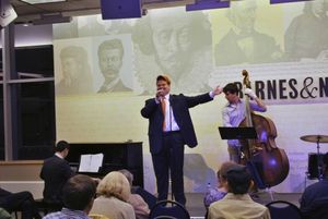 John Tracey Egan @ BroadwayWorld John Tracey Egan Photo