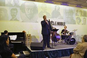 John Tracey Egan @ BroadwayWorld John Tracey Egan Photo