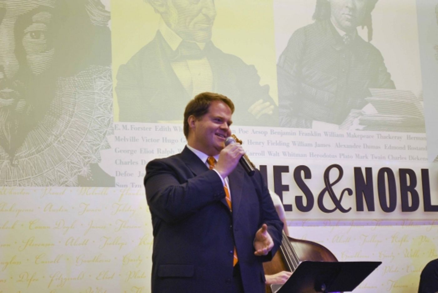 Photo Coverage: Twyla Tharp and John Tracey Egan at Barnes & Noble Photo Coverage: Twyla Tharp and John Tracey Egan at Barnes & Noble Image