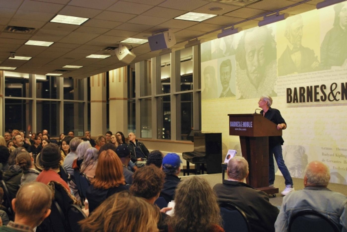 Photo Coverage: Twyla Tharp and John Tracey Egan at Barnes & Noble  Image