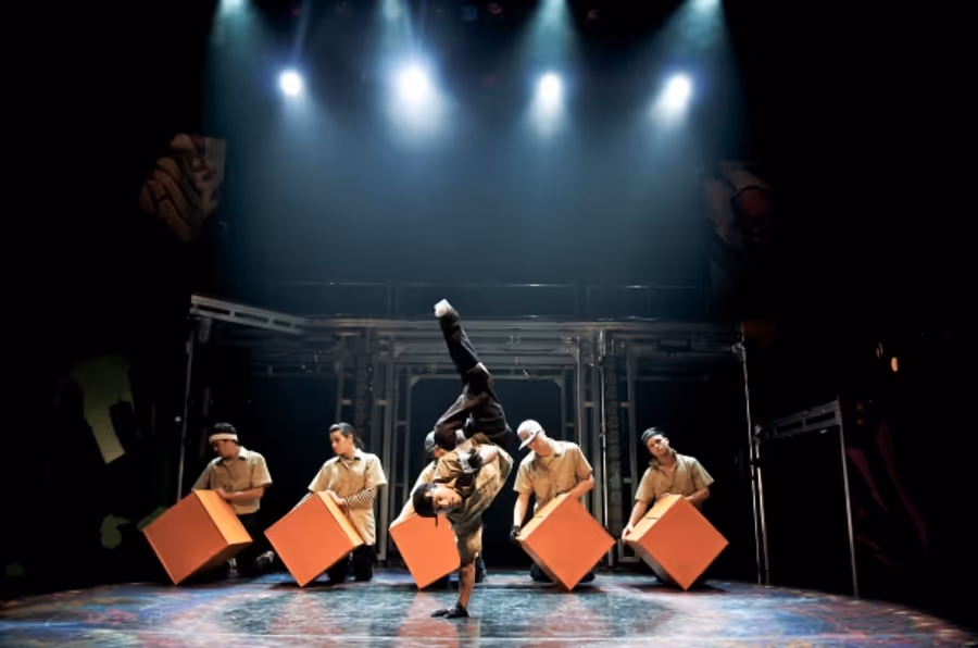 Photo Flash: GROOVALOO National Tour Image