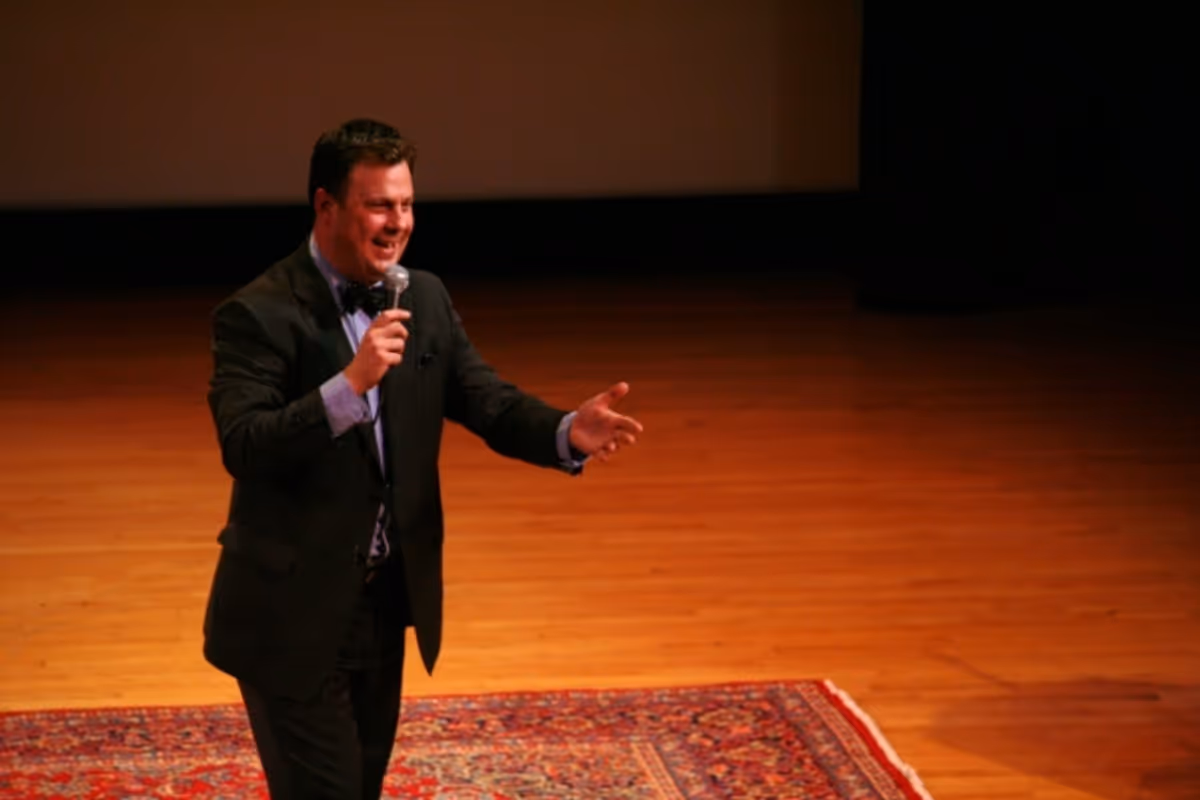 Brooks Ashmanskas at Transport Group Honors McNally & Mantello at 'Gimme A Break!' Benefit