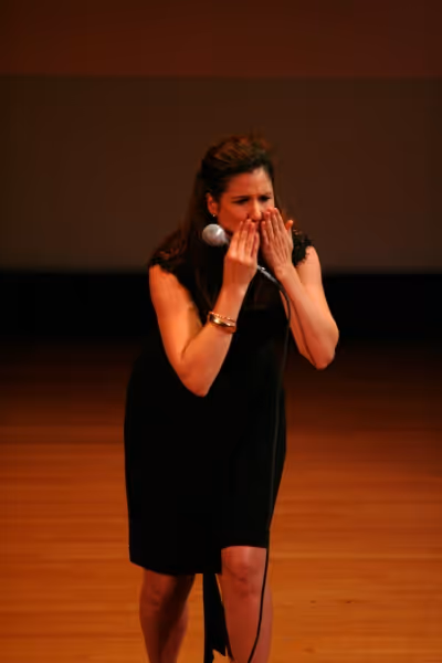 Stephanie J. Block Photo