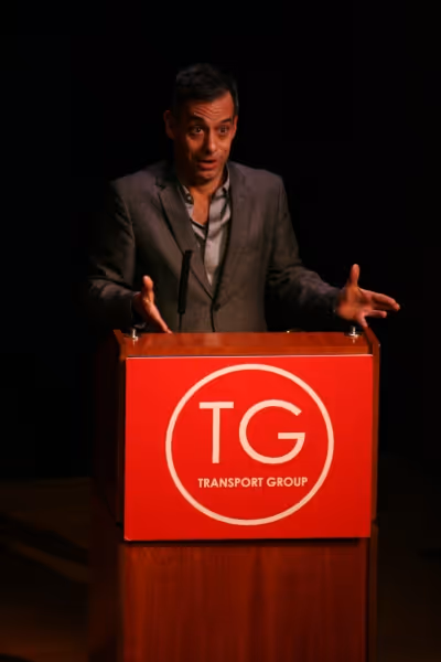 Joe Mantello accepts his award Photo