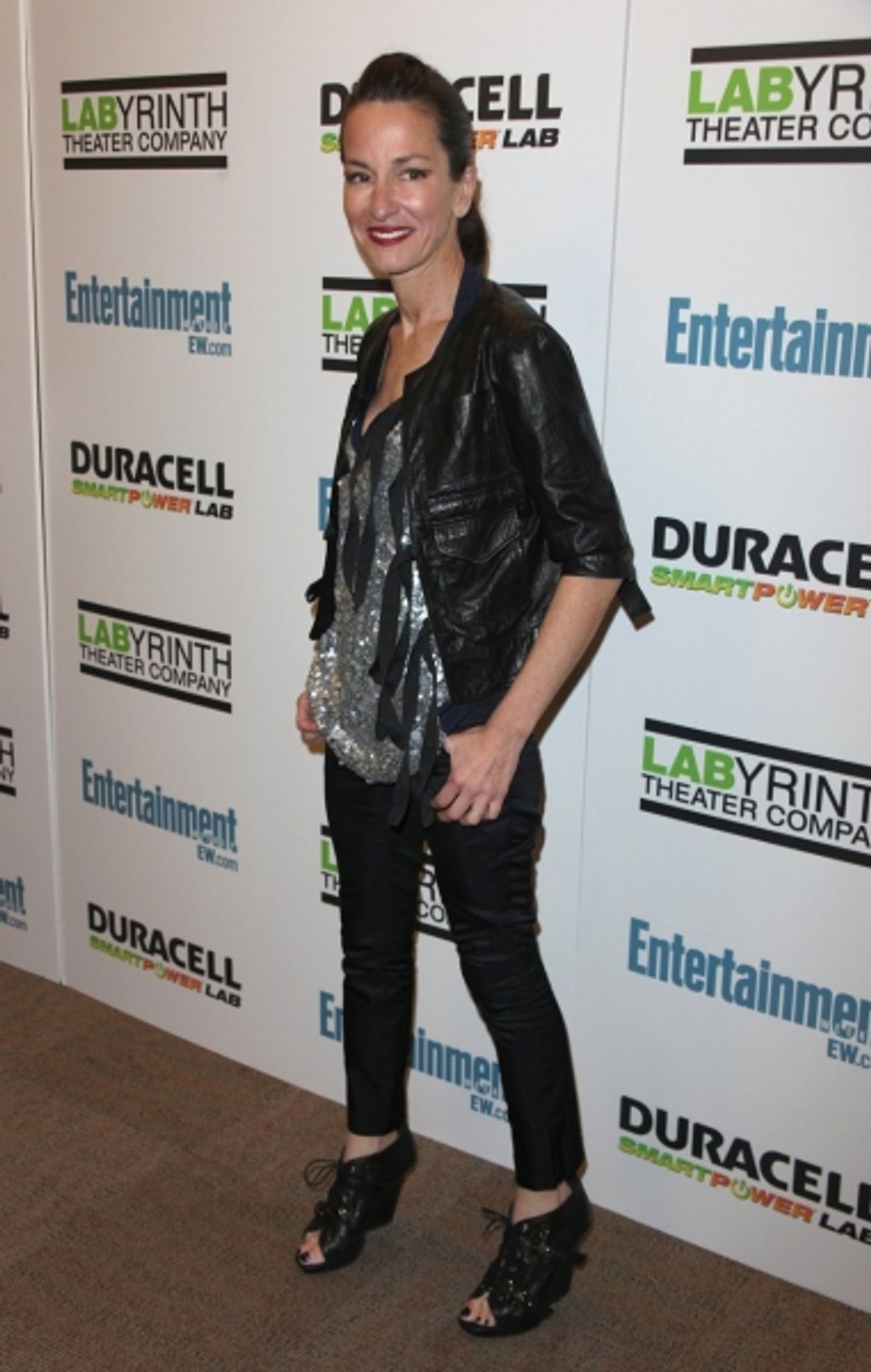 Photo Coverage: Celebrity Charades 2009 Benefit!  Image