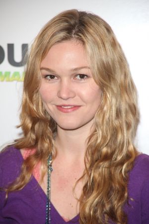 Julia Stiles Photo