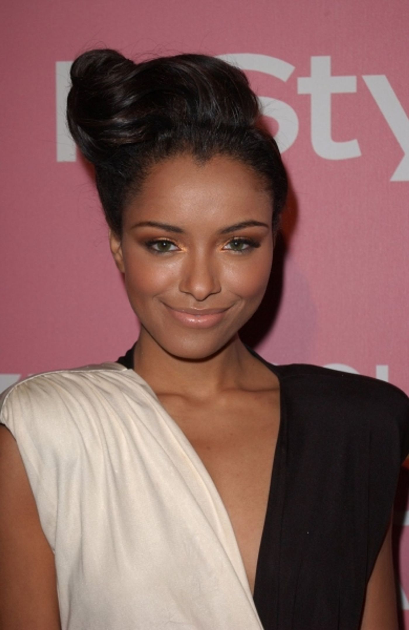 Photo Coverage: Golden Globes 'Saluting Young Hollywood' Party  Image