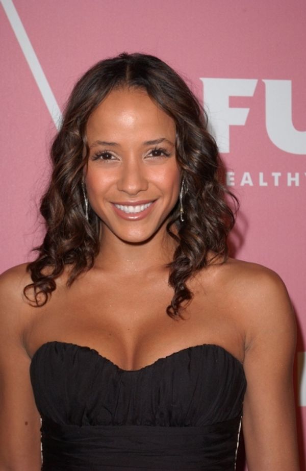  Dania Ramirez  Photo