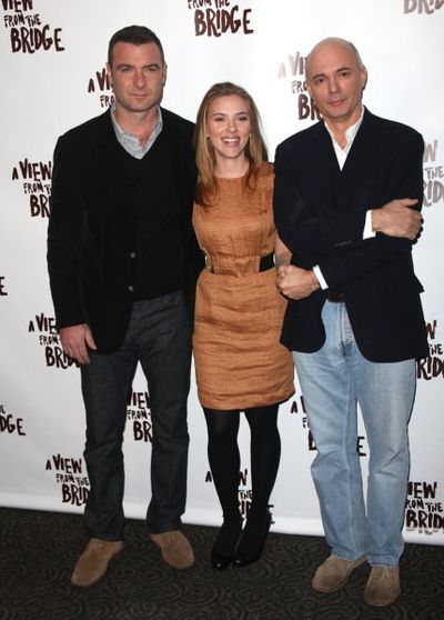 Liev Schreiber, Scarlett Johansson and Gregory Mosher Photo