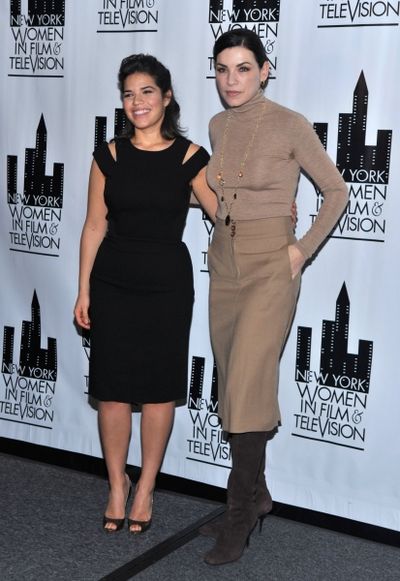  America Ferrera & Julianna Margulies  Photo