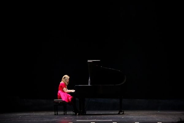 Natasha Paremski Photo