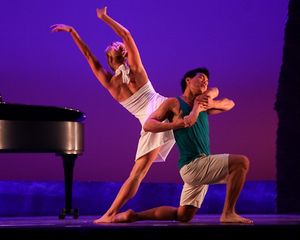 Samantha Zack and Kenway Kua @ BroadwayWorld Samantha Zack and Kenway Kua Photo