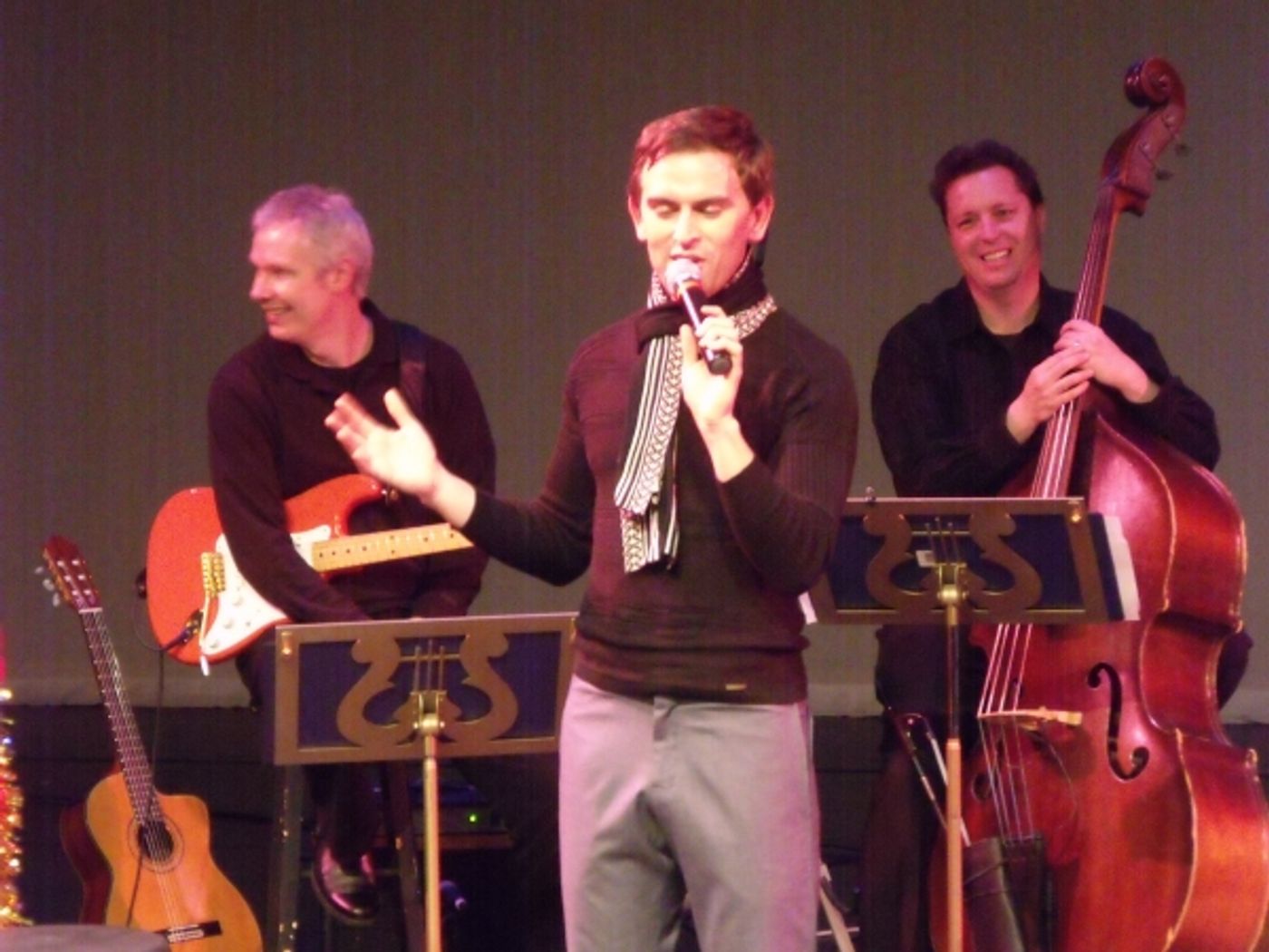 Photo Coverage: Daniel Reichard's 'Gettin' on the Good List' Christmas Show  Image