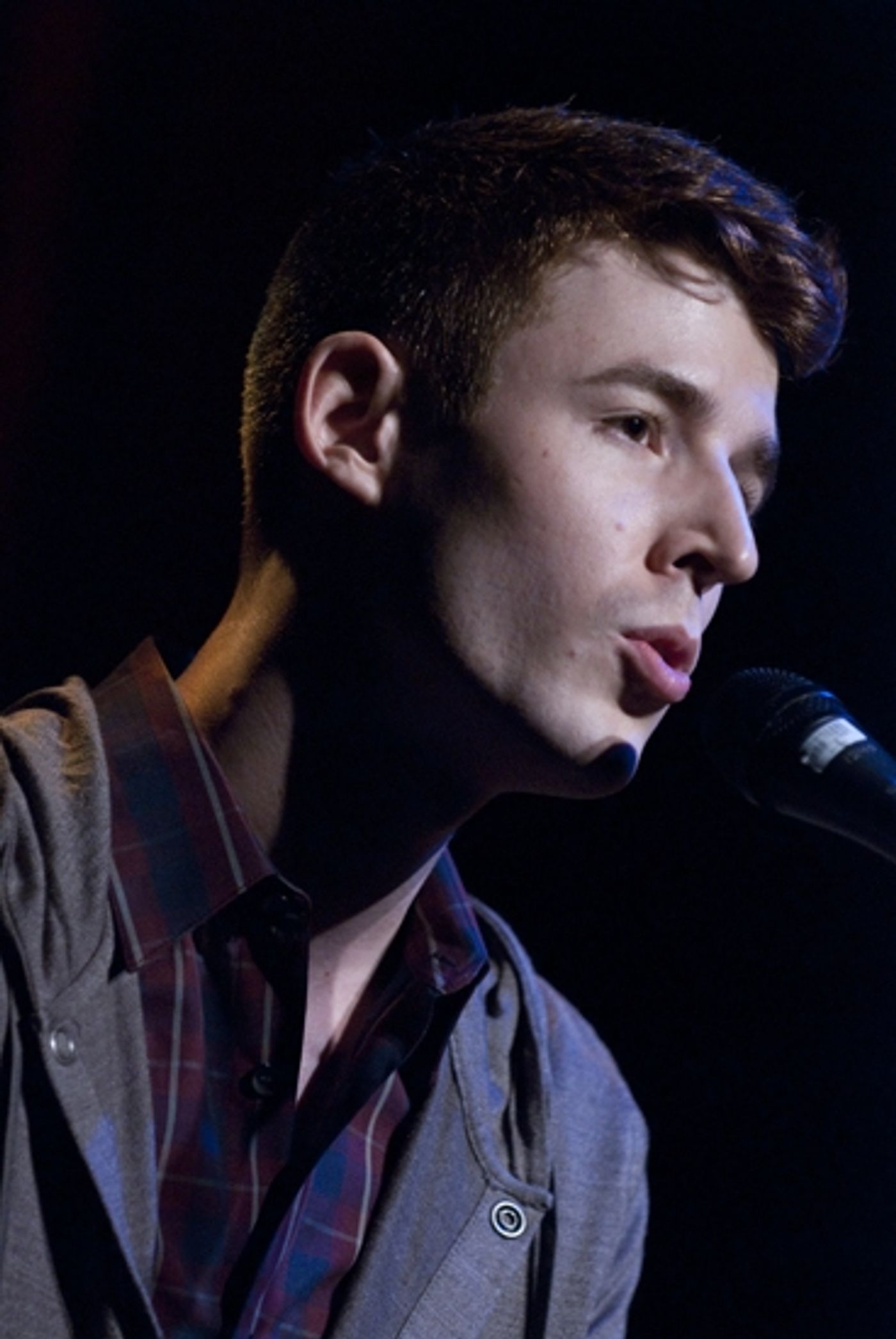 Photo Coverage: 'Broadway Sings For Outreach' Holiday Concert  Image