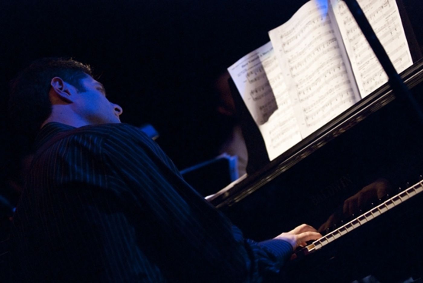 Photo Coverage: 'Broadway Sings For Outreach' Holiday Concert  Image