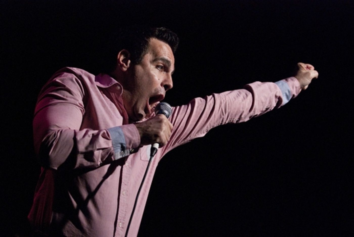 Photo Coverage: 'Broadway Sings For Outreach' Holiday Concert  Image