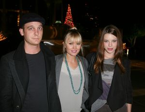 Ethan Embry, Sunny Mabrey and Lauren German @ BroadwayWorld Ethan Embry, Sunny Mabrey and Lauren German Photo
