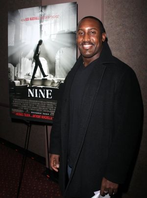 Quentin Earl Darrington @ BroadwayWorld Quentin Earl Darrington Photo