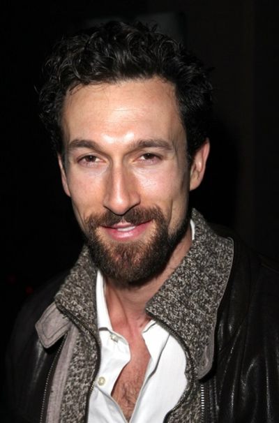 Aaron Lazar Photo