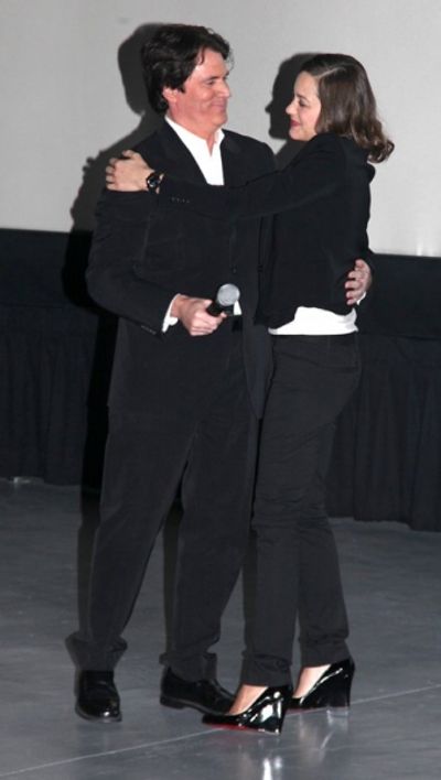 Rob Marshall and Marion Cotillard Photo