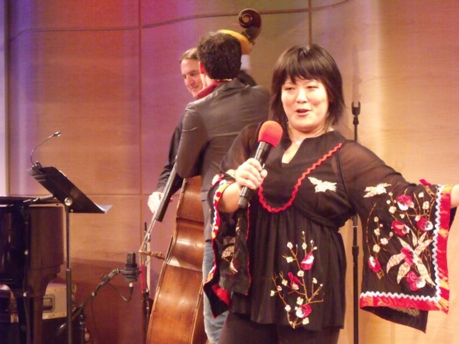 Photo Coverage: Ann Harada's CHRISTMAS EVE ON CHRISTMAS EVE  Image