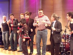Jeremy Davis, John Tartaglia, Paul Castree, Ann Harada, Andy Karl, Christopher Sieber, Chip Zien and Michael Mindlin @ BroadwayWorld Jeremy Davis, John Tartaglia, Paul Castree, Ann Harada, Andy Karl, Christopher Sieber Photo