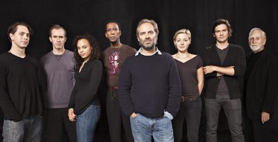 Sam Mendes, Thomas Sadoski, Stephen Dillane, Michelle Beck, Ron Cephas Jones,  Juliet Photo