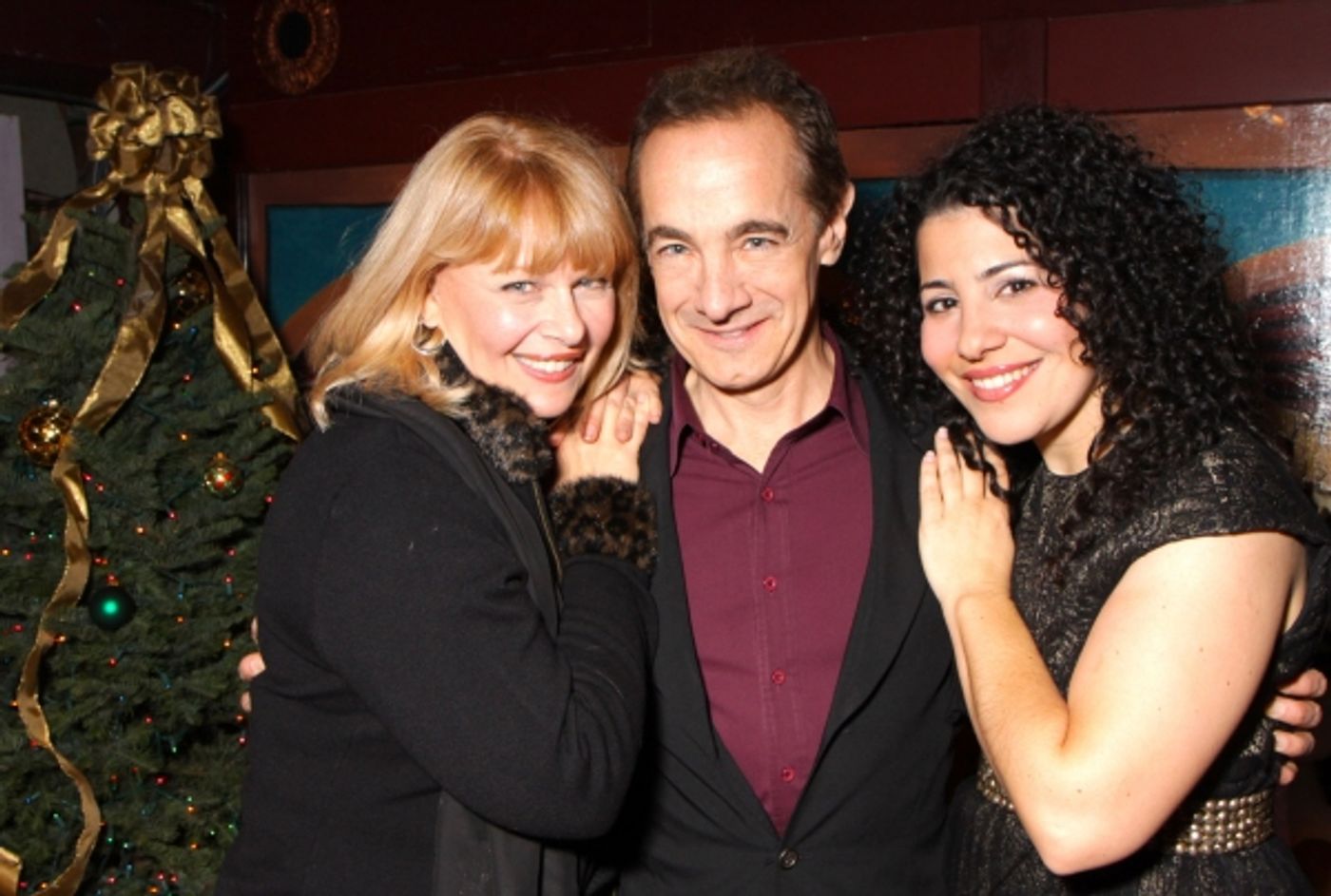 Photo Flash: Cabaret at the Castle Holds Homage To a Festive Season, Benefits Toys For Tots Photo Flash: Cabaret at the Castle Holds Homage To a Festive Season, Benefits Toys For Tots Image