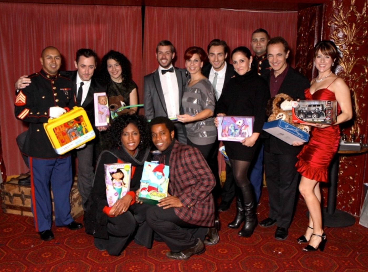 Photo Flash: Cabaret at the Castle Holds Homage To a Festive Season, Benefits Toys For Tots Photo Flash: Cabaret at the Castle Holds Homage To a Festive Season, Benefits Toys For Tots Image