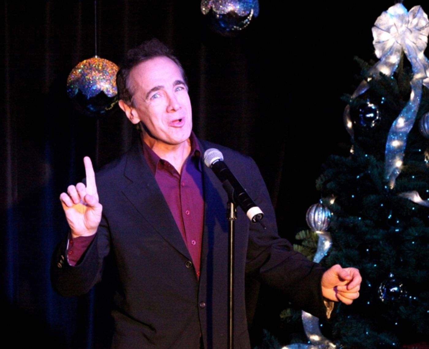 Photo Flash: Cabaret at the Castle Holds Homage To a Festive Season, Benefits Toys For Tots  Image