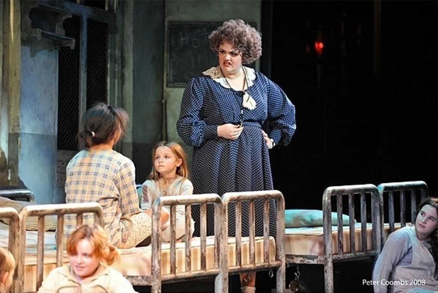 Photo Flash: Auditorium Theatre Presents ANNIE Photo Flash: Auditorium Theatre Presents ANNIE Image