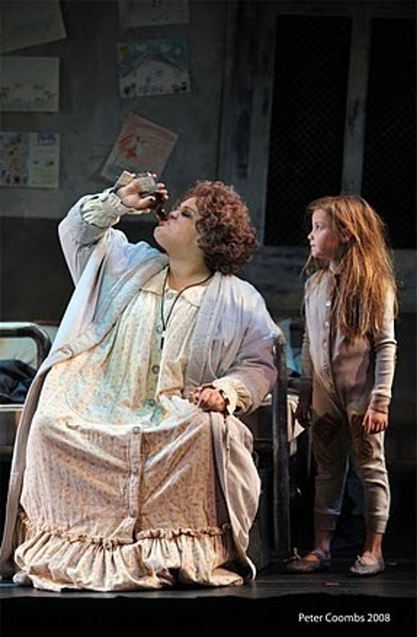 Photo Flash: Auditorium Theatre Presents ANNIE Photo Flash: Auditorium Theatre Presents ANNIE Image