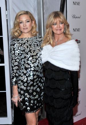 Kate Hudson and Goldie Hawn @ BroadwayWorld Kate Hudson and Goldie Hawn Photo