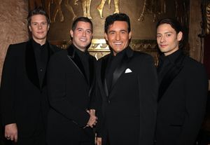 David Miller, Sebastien Izambard, Carlos Marin, Urs Buhler @ BroadwayWorld David Miller, Sebastien Izambard, Carlos Marin, Urs Buhler Photo