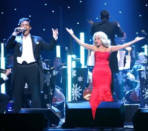 Carlos Marin and Kristin Chenoweth @ BroadwayWorld Carlos Marin and Kristin Chenoweth Photo