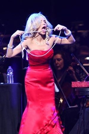Kristin Chenoweth @ BroadwayWorld Kristin Chenoweth Photo