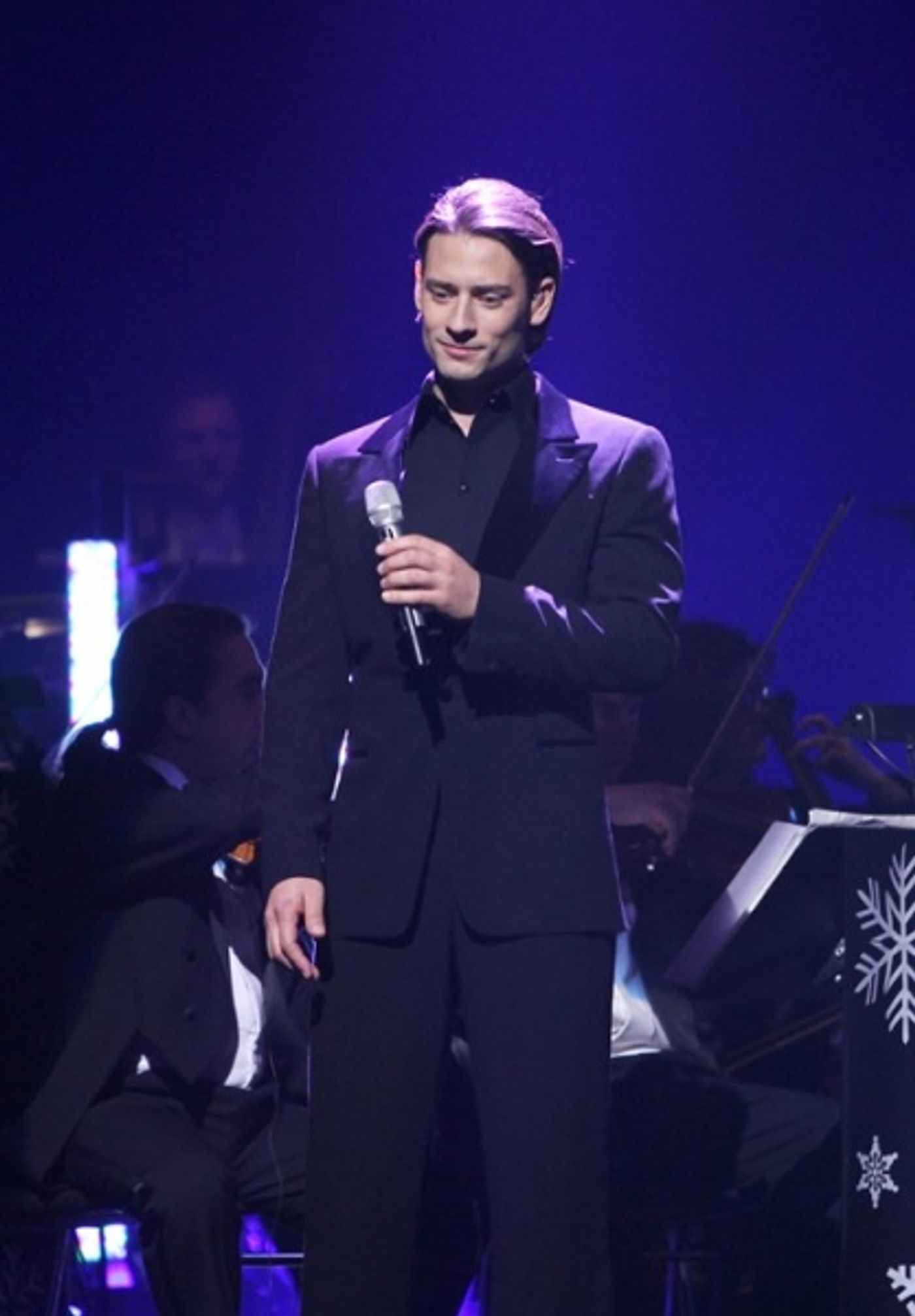 Exclusive Performance Coverage: Il Divo & Kristin Chenoweth Holiday Concert Exclusive Performance Coverage: Il Divo & Kristin Chenoweth Holiday Concert Image