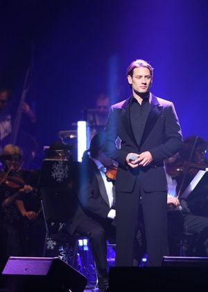 Urs Buhler @ BroadwayWorld Urs Buhler Photo