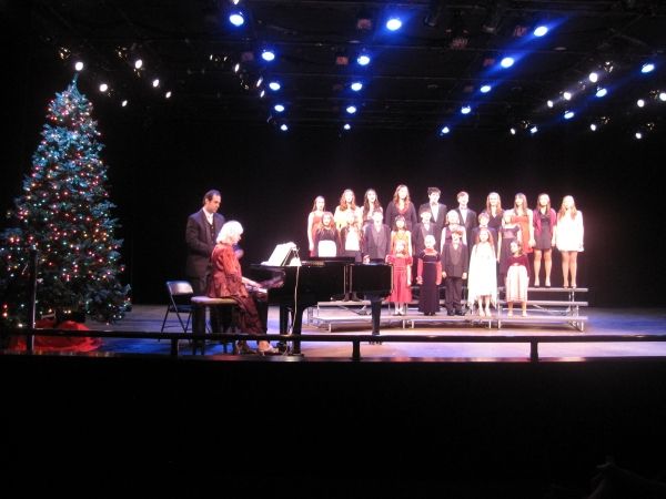 Photo Flash: Dicapo Children's Chorus Perform Sold-Out Shows at Dicapo Opera Theatre  Image