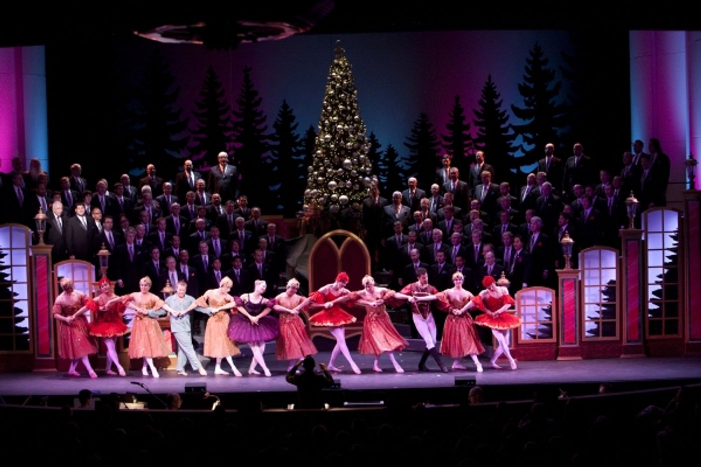 Photo Flash: GMCLA Presents THE NUTCRACKER: A Choral Fantasy Photo Flash: GMCLA Presents THE NUTCRACKER: A Choral Fantasy Image